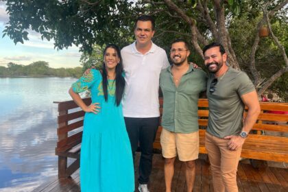 Empresário Kauan Bugatti pousa de helicóptero em festa de aniversário as margens do rio em Iaçu.